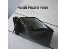 Load image into Gallery viewer, Tassel leather photo purse
